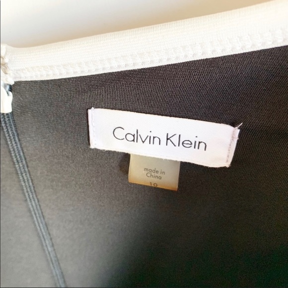 Calvin Klein wrap style dress - Picture 2 of 7